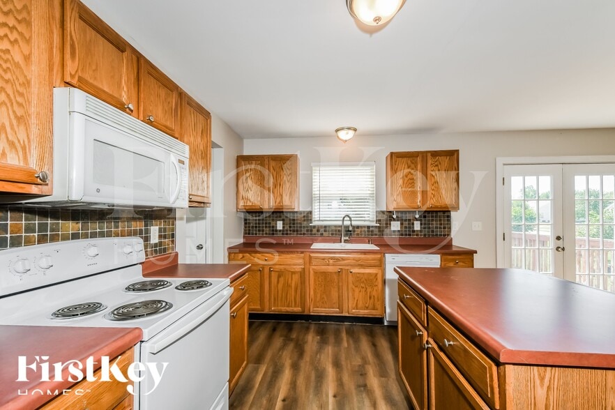 Building Photo - 1250 Flintshire Ln