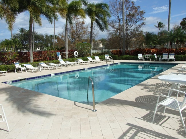 Building Photo - 181 Santa Barbara Way