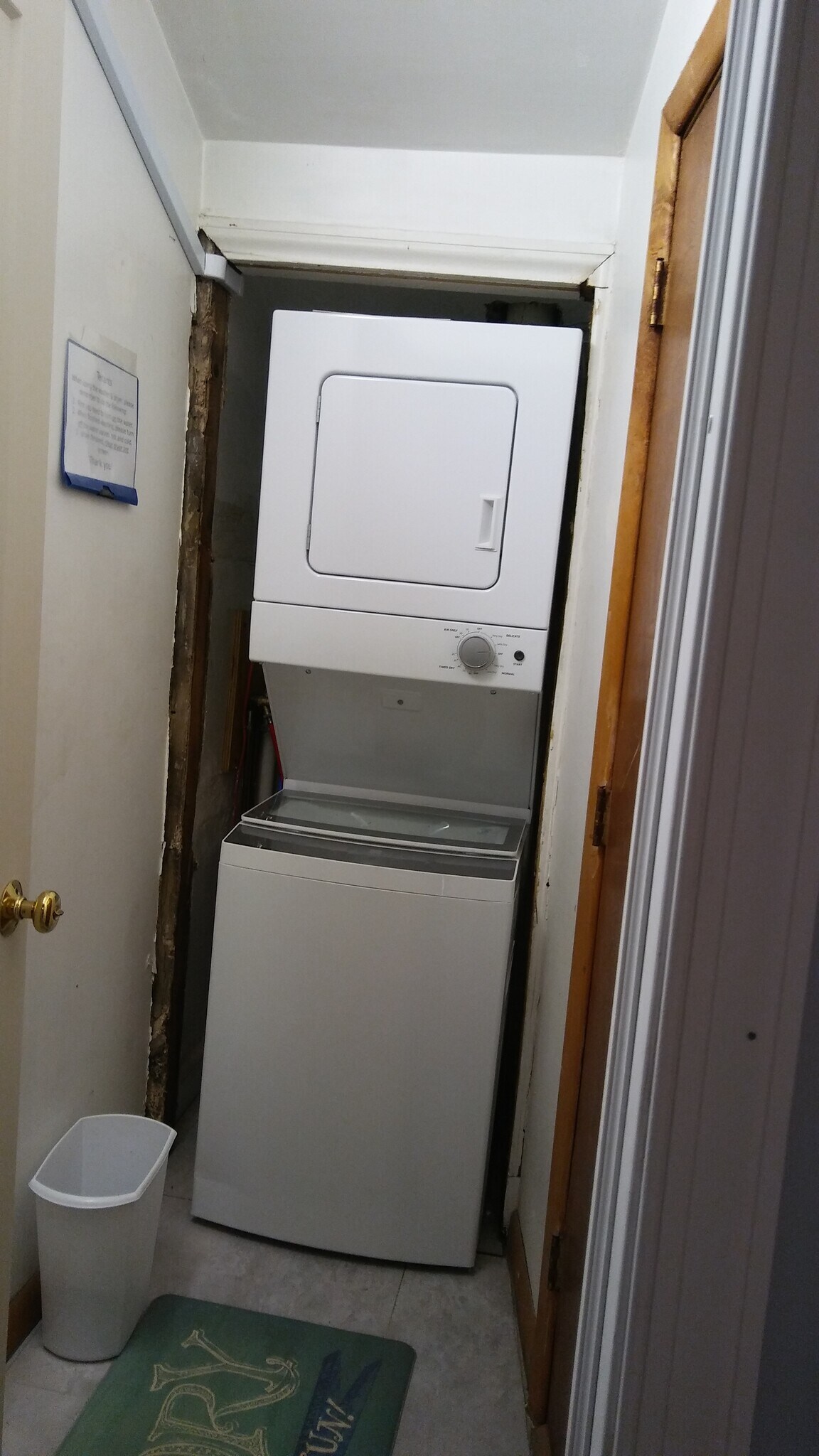 Washer & Dryer - 605 N 11th St