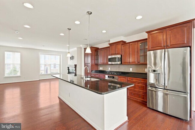 Building Photo - 42615 Beckett Terrace