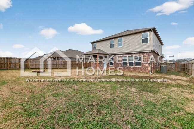 Building Photo - 6803 SW Chalkstone Rd