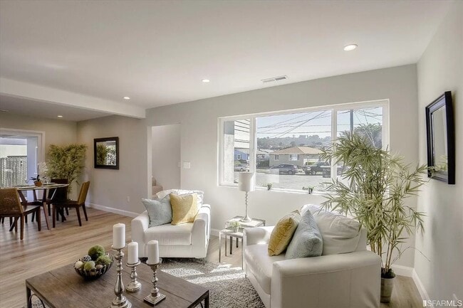 Building Photo - 504 Arguello Blvd