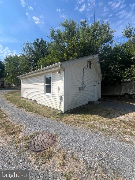 Building Photo - 7889 Main St