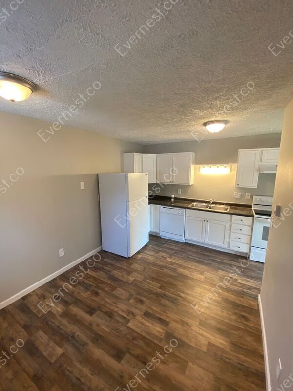 Building Photo - 2787 Wedge St