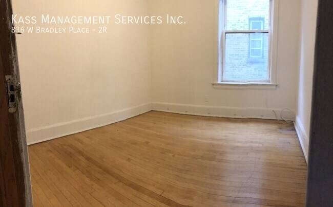 Building Photo - 836 W Bradley Pl