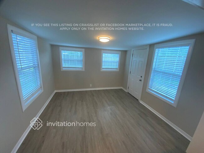 Building Photo - 7924 Honeysuckle Rose Ln