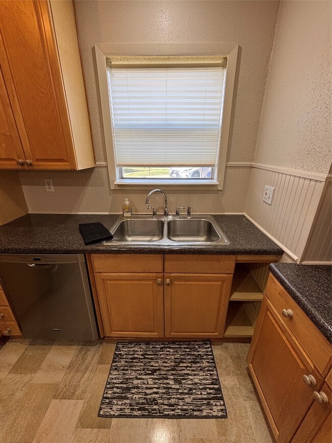 Building Photo - 14515 Wunderlich Dr