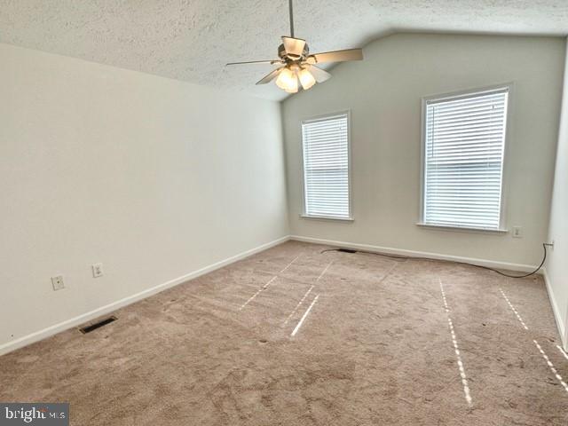 Building Photo - 35561 Golf Course Dr