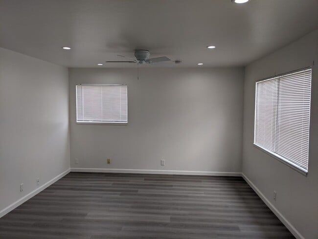 Building Photo - SANTA CLARA - updated 4 bedroom home