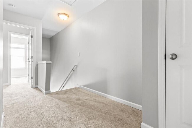 Building Photo - 5612 Moresby Ct