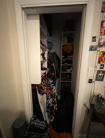 Building Photo - 41 Symphony Rd