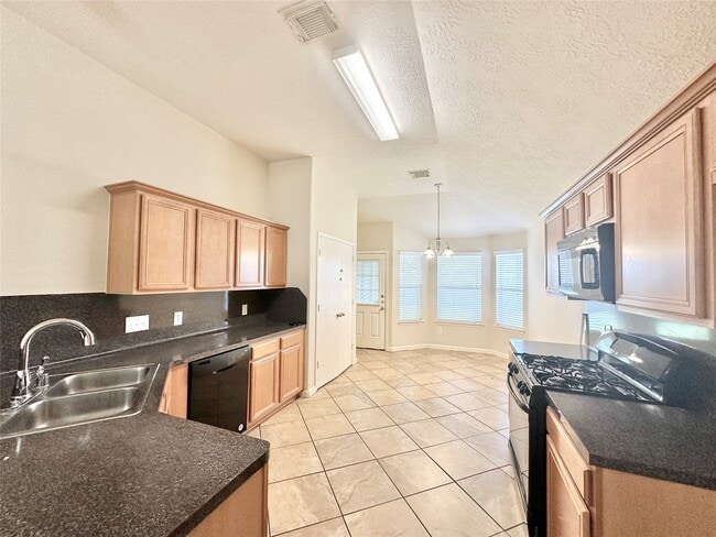 Building Photo - 11023 KNOBBLEY Oak Ct
