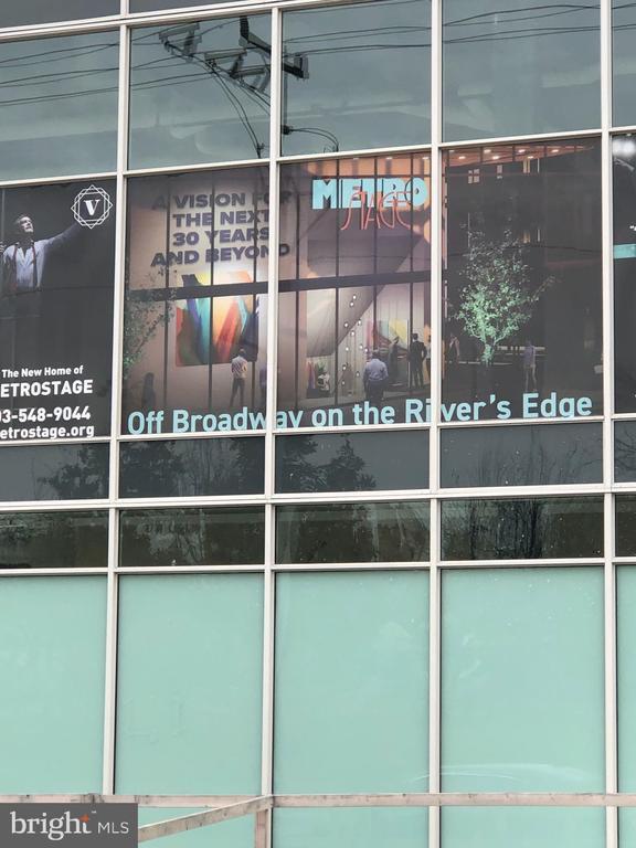 Building Photo - 801 N Fairfax St