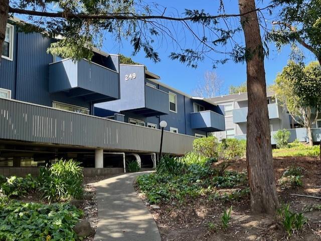 Building Photo - 249 Boardwalk Dr