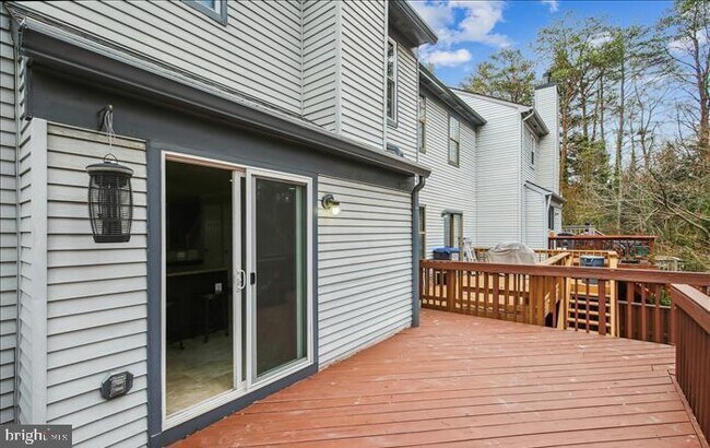 Building Photo - 3970 Burning Bush Ct