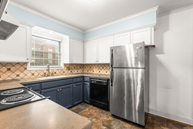 Building Photo - 11 Berrywood Cir