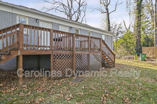 Building Photo - 2621 Druid Hls Wy