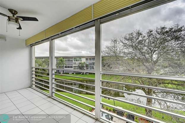 Building Photo - 4401 Martinique Ct