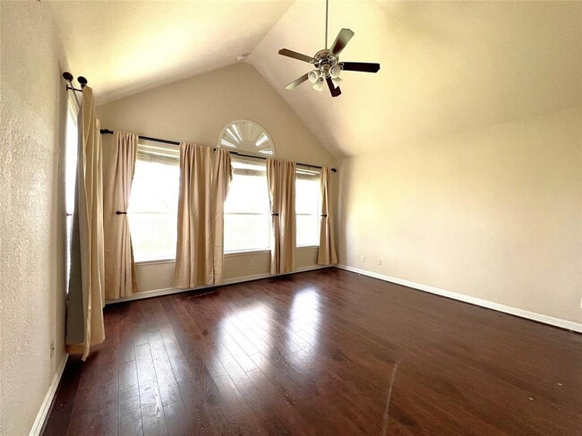 Building Photo - 5307 Riverstone Crossing Dr