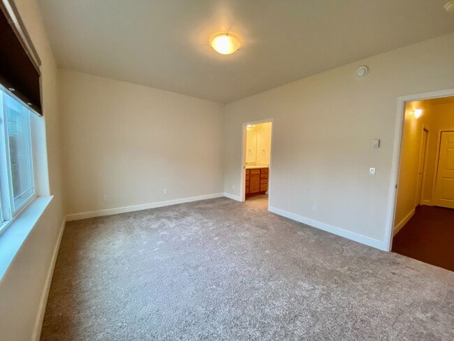 Building Photo - 55+ COMMUNITY HOME