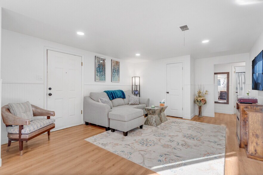 Living Room - 4720 Federal Blvd