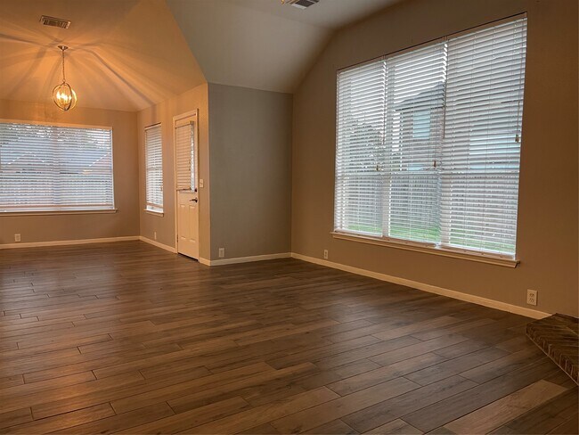 Building Photo - 20803 Lavenderwood Dr