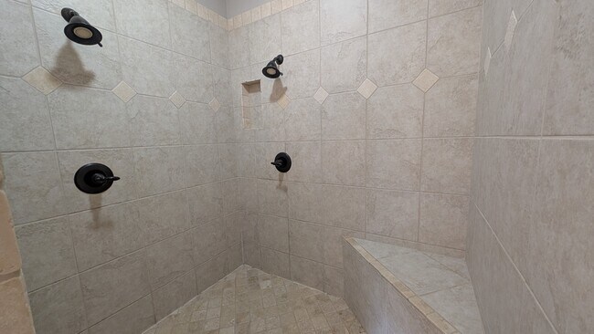 Building Photo - 2009 Moses Creek Ct