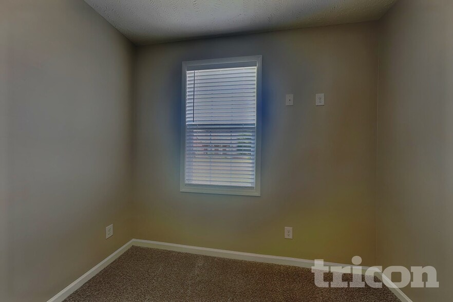 Building Photo - 3479 Melrose Dr