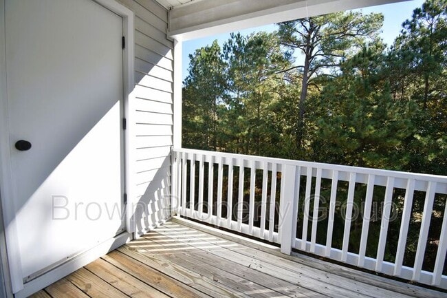 Building Photo - 295 Warton Ln