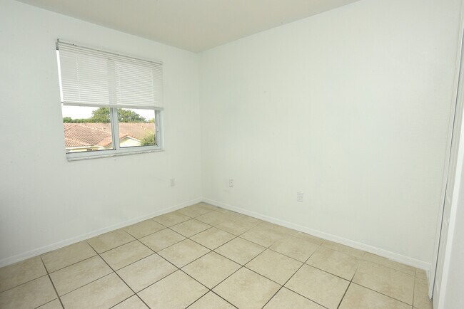 Building Photo - 8906 W Flagler St