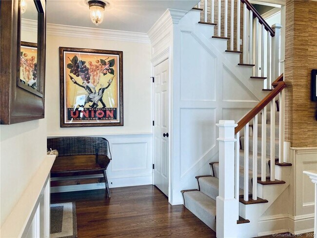 Building Photo - 50 Shorefront Park