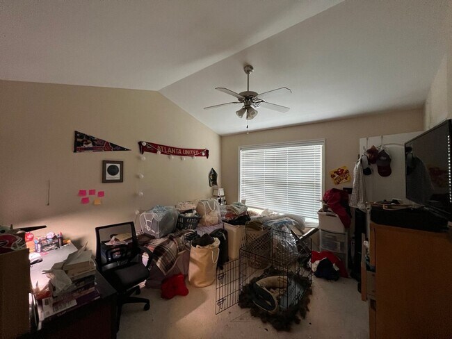 Building Photo - Whitehall Villages Townhome Available