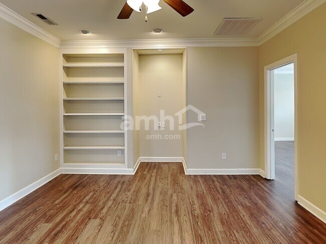 Building Photo - 4307 Sages Ave