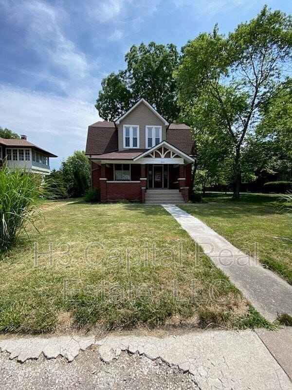 Primary Photo - 3311 W Main St