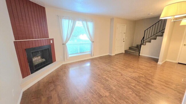 Building Photo - 3922 S Lamplighter Wy