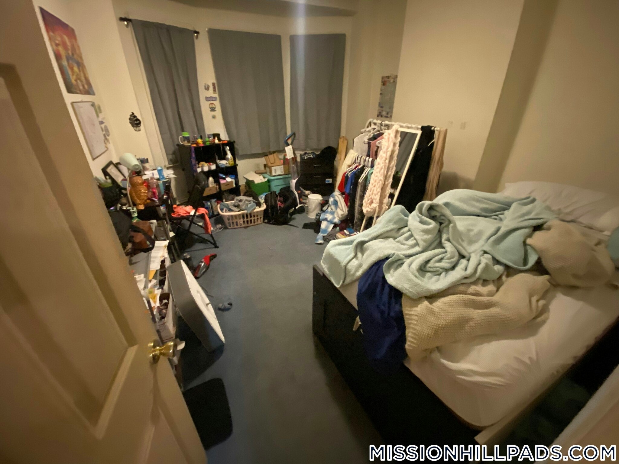 Building Photo - 822 Huntington Ave