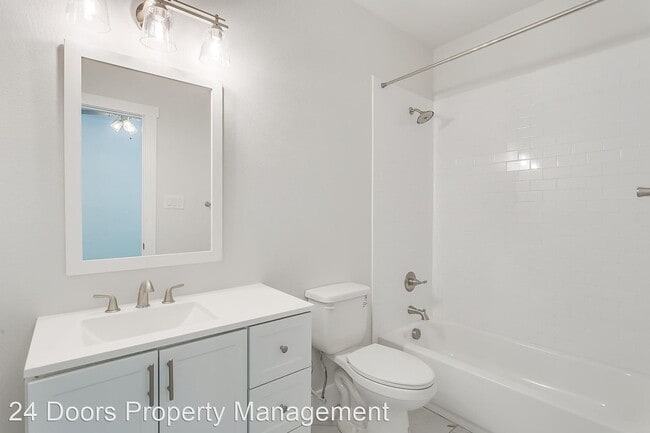 Building Photo - 5 br, 5.5 bath House - 3129 McCart