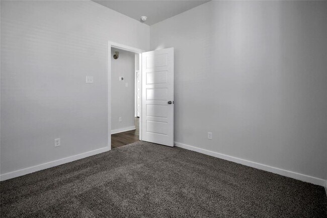 Building Photo - 4078 Estes Ct