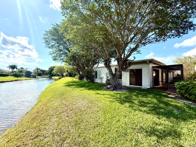 Building Photo - 5670 Piping Rock Dr