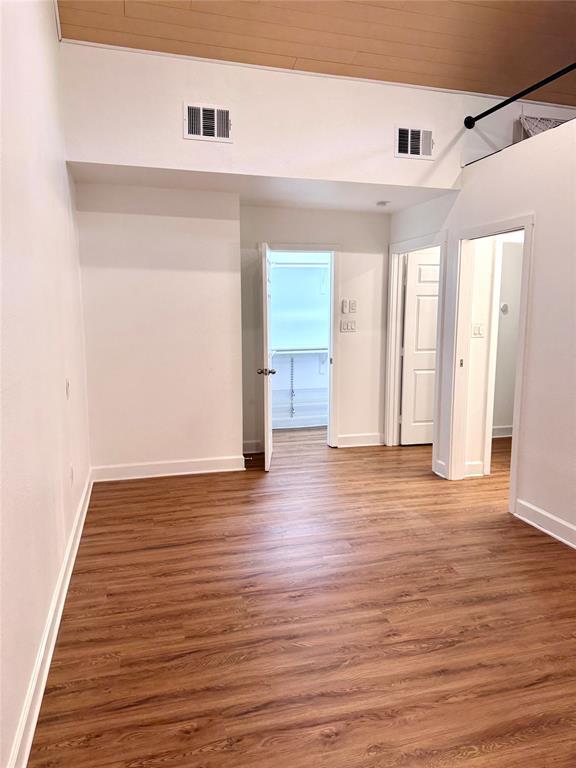 Building Photo - 6011 Nuckols Crossing Rd