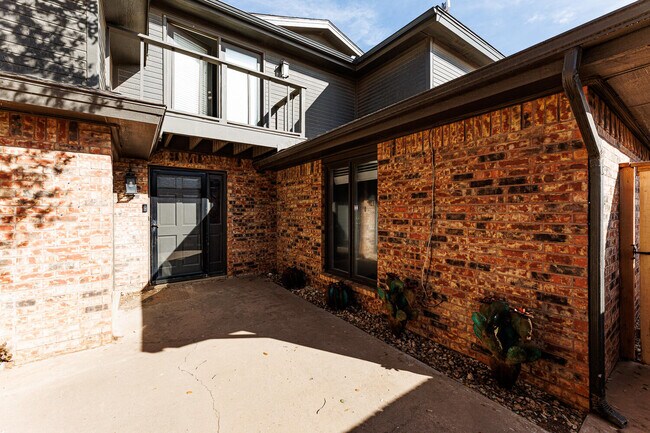 Building Photo - 9603 Orlando Ave