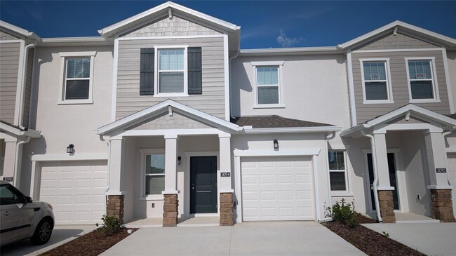 Primary Photo - 3094 Chantilly Dr