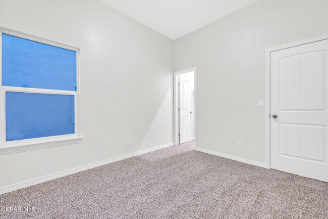 Building Photo - 13257 Coldham St