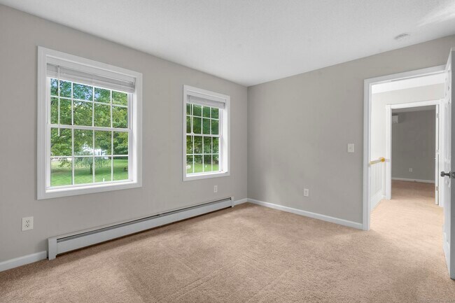 Building Photo - 232 Woodmont Dr