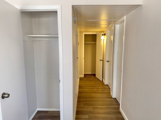 Building Photo - Socorro 2 Bedroom 1 Bath
