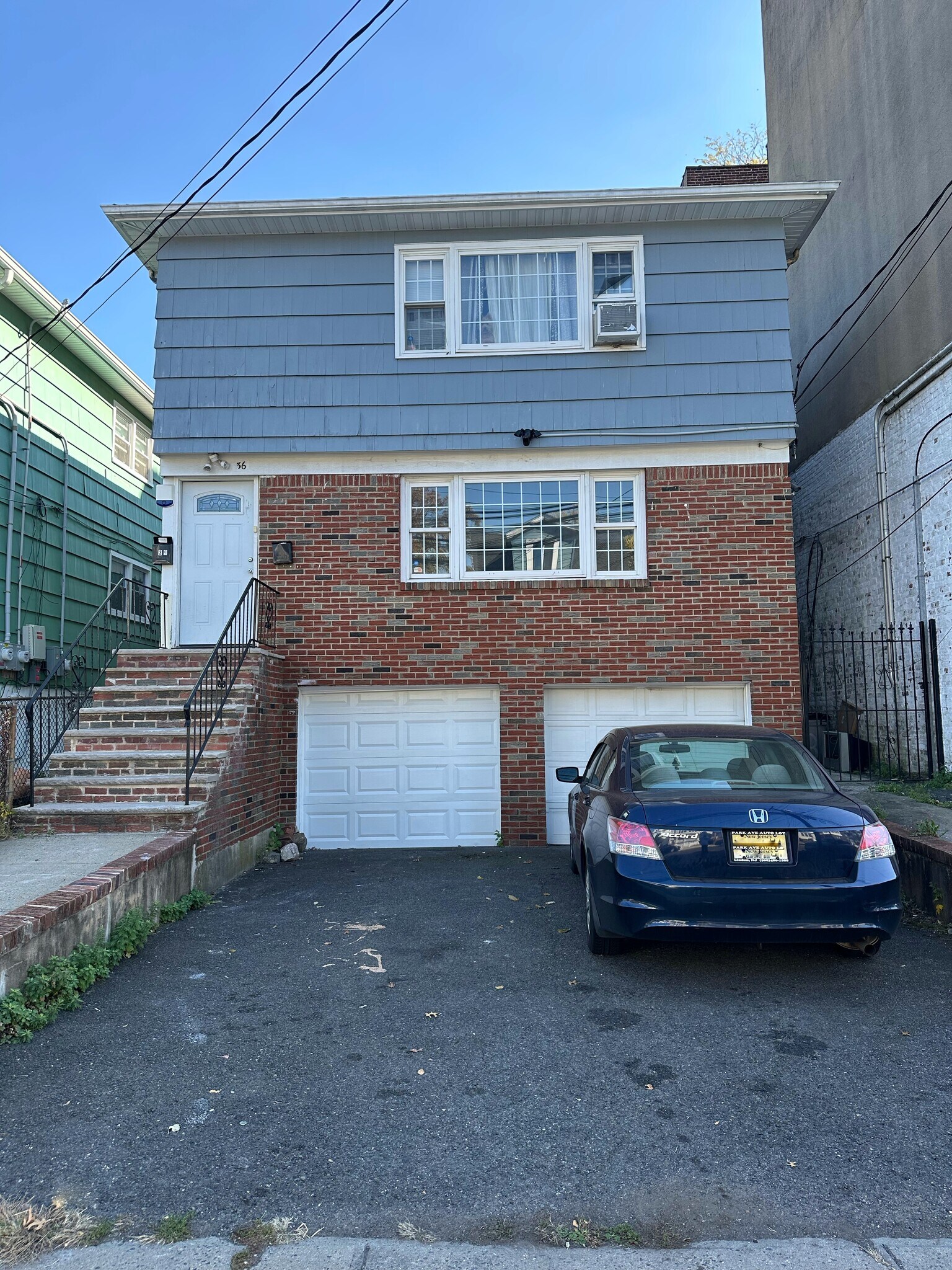 Building Photo - 36 Chester Ave