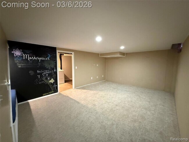 Building Photo - 44585 N Bunker Hill Dr