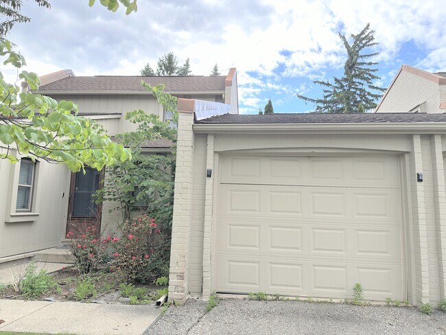 Attached Garage - 3045 Moon Lake Dr