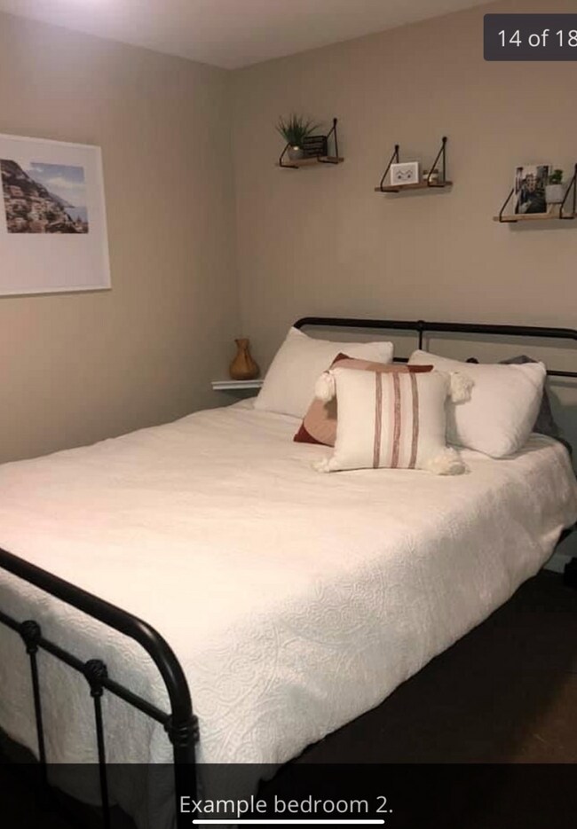 Building Photo - 5017 W 34th Ave