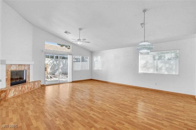 Building Photo - 9740 Bootstrap